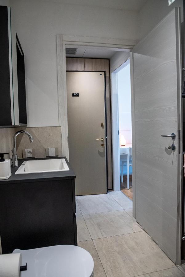Mono 80 Apartment Комо Екстериор снимка