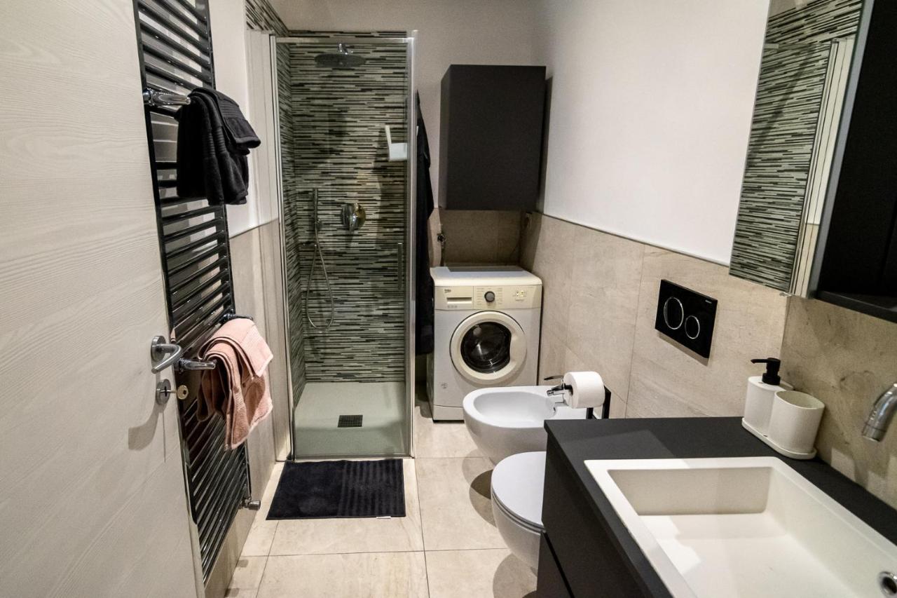 Mono 80 Apartment Комо Екстериор снимка